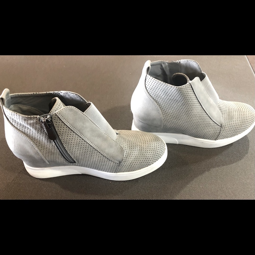 Gray Wedge Heel